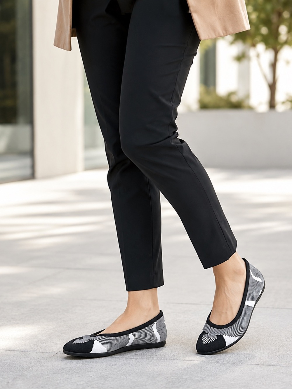 Skechers Cleo Wham Black White Knit Ballet Flats 7